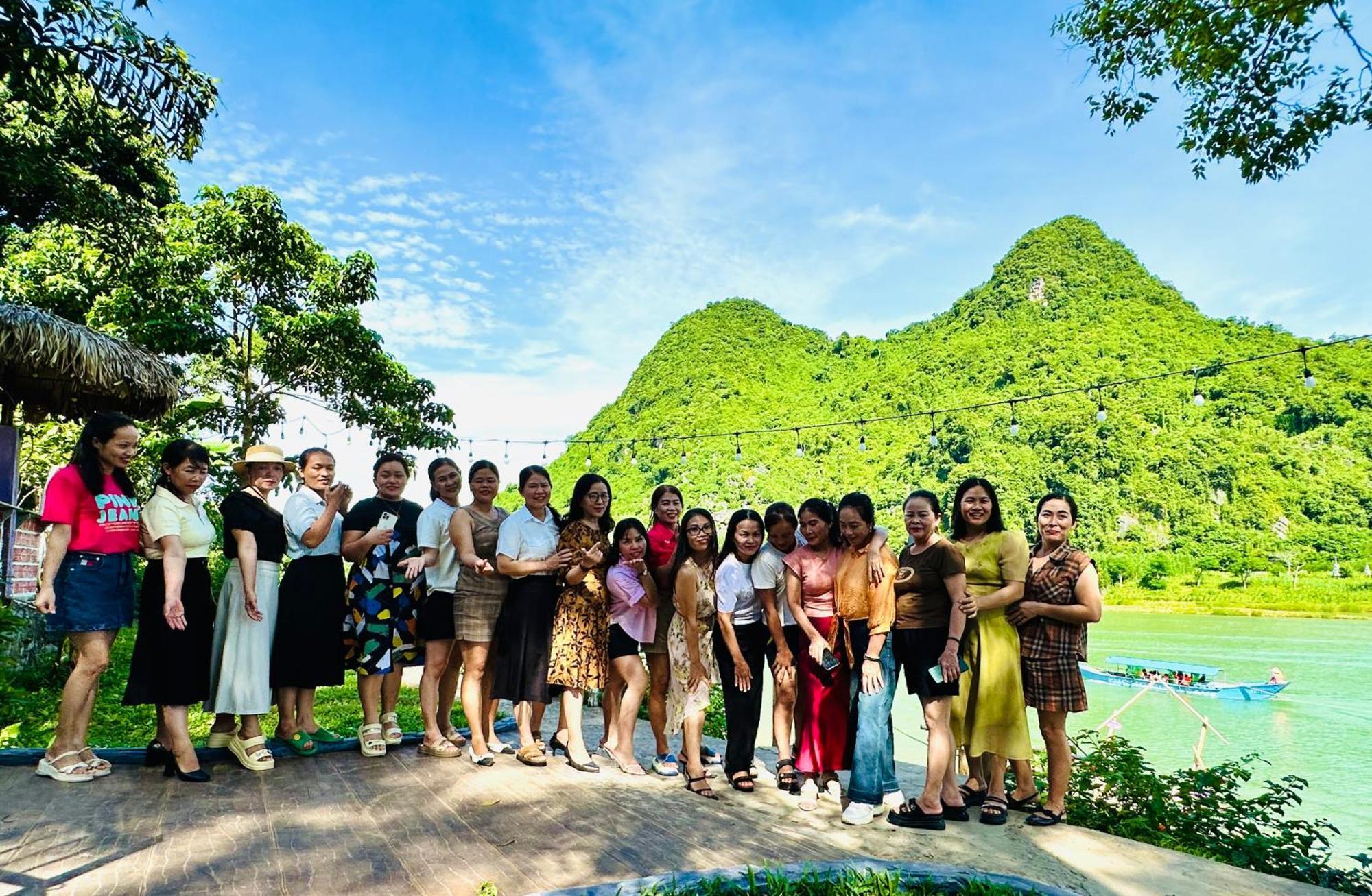Son River House Phong Nha Kültér fotó